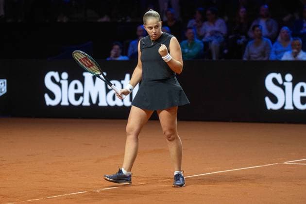 Jelena Ostapenko (LAT). xettx, Deutschland, Stuttgart, 21.04.2025, Tennis, 48. Porsche Tennis Grand Prix, 2025, Finale, A.Sabalenka - J.Ostapenko (LAT), Porsche Arena Foto: A2 Bildagentur Peter Hartenfelser