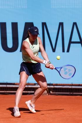 April 21, 2025, Madrid, Madrid, SPAIN: Kaitlin Quevedo of Spain in action against Nuria Parrizas-Diaz of Spain during the Mutua Madrid Open 2025, ATP, Tennis Herren Masters 1000 and WTA, Tennis Damen 1000, tennis tournament celebrated at Caja Magica on April 21, 2025 in Madrid, Spain. Madrid SPAIN - ZUMAa181 20250421_zaa_a181_367 Copyright: xDennisxAgyemanx