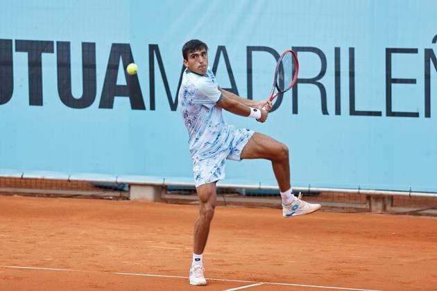 Roman Andres Burruchaga (ARG), APRIL 21, 2025 - Tennis : Burruchaga during singles qualifying 1st round match against Vit Kopriva on the ATP, Tennis Herren tour Masters 1000 tournaments Mutua Madrid Open tennis tournament at the Caja Magica in Madrid, Spain. Noxthirdxpartyxsales  (288331244)