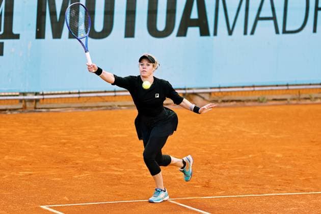 Laura Siegemund (GER)), APRIL 21, 2025 - Tennis : Siegemund during singles qualifying 1st round match against on the WTA, Tennis Damen tour 1000 tournaments Mutua Madrid Open tennis tournament at the Caja Magica in Madrid, Spain. Noxthirdxpartyxsales  (288333043)