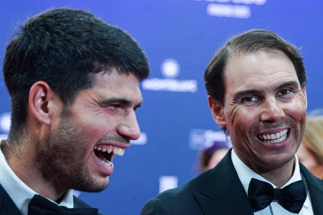 Sport Themen der Woche KW17 Sport Bilder des Tages (250422) -- MADRID, April 22, 2025 -- Spain s tennis players Carlos Alcaraz (L) and Rafael Nadal speak to the press upon arriving at the 2025 Laureus World Sports Awards ceremony in Madrid, Spain, April 21, 2025. ) (SP)SPAIN-MADRID-LAUREUS WORLD SPORTS AWARDS-CEROMONY PengxZiyang 