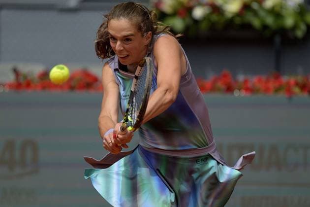 April 22, 2025, Madrid, Madrid, Spain: Lucia Bronzetti of Italy during their match against Naomi Osaka of Japan on Day Two of the Mutua Madrid Open at La Caja Magica. Madrid Spain - ZUMAd308 20250422_zsp_d308_014 Copyright: xJuanxCarlosxLucasx