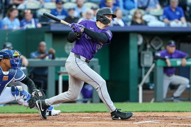 MLB, Baseball Herren, USA 2025: Rockies Vs Royals APR 22 April 22, 2025: Colorado Rockies center fielder Mickey Moniak (22) hits a single against the Kansas City Royals during the third inning at Kauffman Stadium in Kansas City, MO. David Smith CSM (Credit Image: Â David Smith Cal Media) Kansas City Mo United States of America EDITORIAL USE ONLY Copyright: xx ZUMA-20250422_zma_c04_007.jpg DavidxSmithx csmphotothree377679
