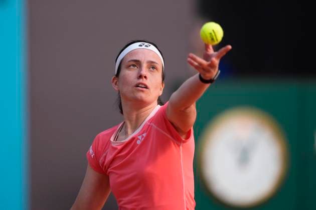 April 23, 2025, Madrid, Madrid, SPAIN: Anastasija Sevastova of Latvia in action against Anastasia Pavliuchenkova of Russia during the Mutua Madrid Open 2025, ATP, Tennis Herren Masters 1000 and WTA, Tennis Damen 1000, tennis tournament celebrated at Caja Magica on April 23, 2025 in Madrid, Spain. Madrid SPAIN - ZUMAa181 20250423_zaa_a181_004 Copyright: xOscarxJ.xBarrosox