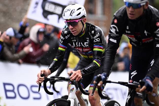 Slovenian Tadej Pogacar of UAE Team Emirates pictured in action during the men s race of the La Fleche Wallonne , one day cycling race (Waalse Pijl - Walloon Arrow), 205,2 km from Ciney to Huy, Wednesday 23 April 2025. JASPERxJACOBS  x121643995x