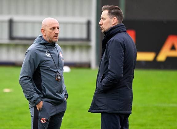 Fussball - 2. Bundesliga - Saison 2024 25 1. FC Kaiserslautern 23.04.2025 Fritz-Walter-Stadion 1. Training mit Trainer Torsten LIEBERKNECHT und Sportdirektor Marcel CLOS 1. FC Kaiserslautern