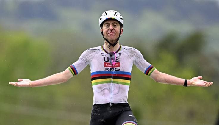 Slovenian Tadej Pogacar of UAE Team Emirates celebrates after winning the men s race of the La Fleche Wallonne , one day cycling race (Waalse Pijl - Walloon Arrow), 205,2 km from Ciney to Huy, Wednesday 23 April 2025. JASPERxJACOBS  x121651972x