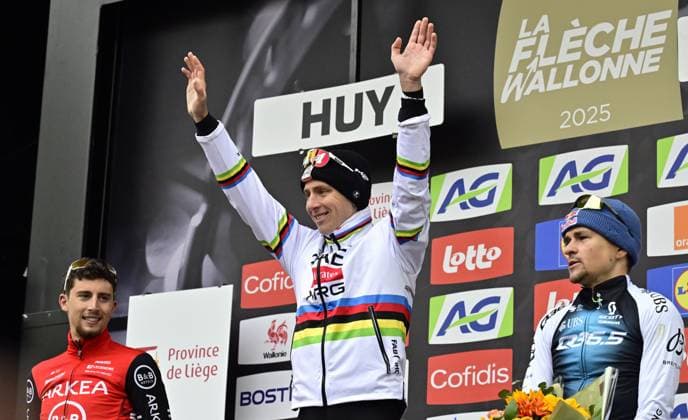 French Kevin Vauquelin of Arkea-BB Hotels, Slovenian Tadej Pogacar of UAE Team Emirates and British Thomas Pidcock of Q36.5 Pro Cycling Team pictured on the podium after the men s race of the La Fleche Wallonne , one day cycling race (Waalse Pijl - Walloon Arrow), 205,2 km from Ciney to Huy, Wednesday 23 April 2025. JASPERxJACOBS  x121653178x