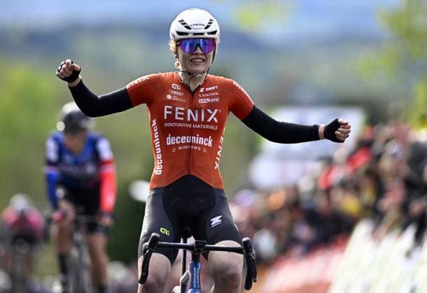 Dutch Puck Pieterse of Fenix-Deceuninck celebrates after winning the women s race of the La Fleche Wallonne , one day cycling race (Waalse Pijl - Walloon Arrow), 140,7 km from Ciney to Huy, Wednesday 23 April 2025. JASPERxJACOBS  x121660721x