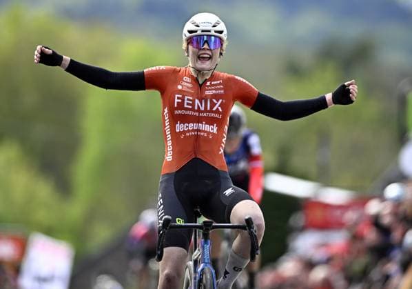 Dutch Puck Pieterse of Fenix-Deceuninck celebrates after winning the women s race of the La Fleche Wallonne , one day cycling race (Waalse Pijl - Walloon Arrow), 140,7 km from Ciney to Huy, Wednesday 23 April 2025. JASPERxJACOBS  x121660812x