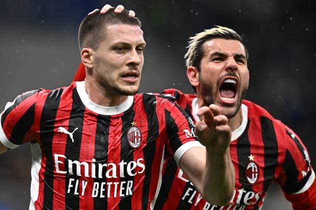 Sport Themen der Woche KW17 Sport Bilder des Tages Db Milano 23 04 2025 - Coppa Italia Inter-Milan foto Daniele Buffa Image nella foto: esultanza gol Luka Jovic 