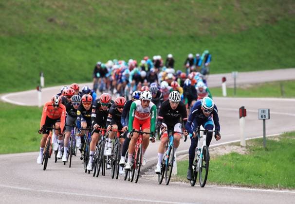 Tour des Alpes 2025 - UCI Cycling Race Tour of the Alps Pierre Teyssot MAXPPP ; Tour des Alpes 2025 - UCI Cycling Race Tour of the Alps. Sillian, Austria on April 24, 2025. Stage 4, 162.7 km from Sillian to Obertilliach. Peloton in action Pierre Teyssot Maxppp Sillian Sillian Tyrol Austria  Copyright: xMAXPPPxPierrexTeyssotx TPX29838R 0814041644st
