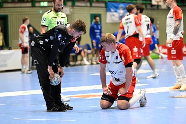 GER, 2.HBL, BHC06, BHC06 vs. HBW Balingen-Weilstetten 23.4..2025, Wuppertal, Unihalle, GER, 2. HBL, BHC06 vs. HBW Balingen-Weilstetten 2.HBL regulations prohibit any use of photographs as image sequences and or quasi-video im Bild Elias Füge ( HBW Ballingen Weilstetten 24 ).