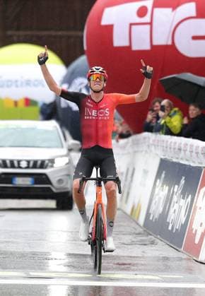Tour des Alpes 2025 - UCI Cycling Race Tour of the Alps Pierre Teyssot MAXPPP ; Tour des Alpes 2025 - UCI Cycling Race Tour of the Alps. Obertilliach, Austria on April 24, 2025. Stage 4, 162.7 km from Sillian to Obertilliach. Thymen Arensman (NED) Ineos wins the stage and is the new leader. Thymen Arensman (NED) Ineos Pierre Teyssot Maxppp Obertilliach Obertilliach Tyrol Austria  Copyright: xMAXPPPxPierrexTeyssotx TEP64435 TEP64435