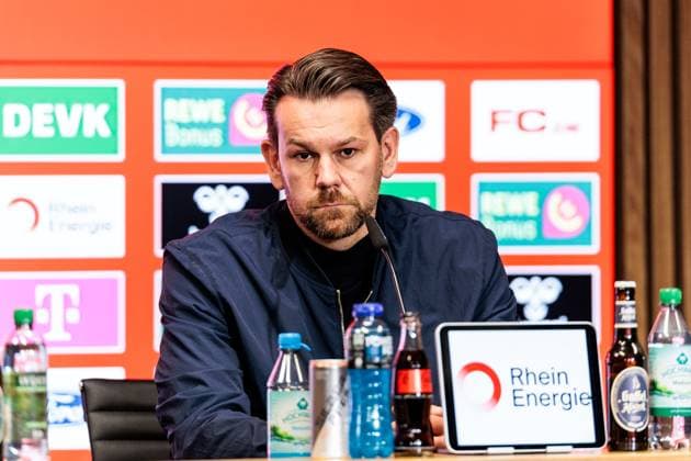 1. FC Köln Pressekonferenz; 25.04.2025 Thomas Kessler (1. FC Köln Leiter der Lizenzspielerabteilung) Pressekonferenz 1. FC Köln; Köln, RheinEnergiestadion, 25.04.2025