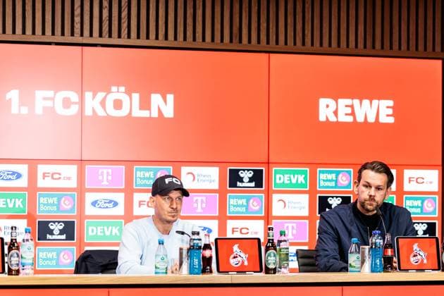 1. FC Köln Pressekonferenz; 25.04.2025 Gerhard Struber (Trainer 1. FC Köln) und Thomas Kessler (1. FC Köln Leiter der Lizenzspielerabteilung) Pressekonferenz 1. FC Köln; Köln, RheinEnergiestadion, 25.04.2025