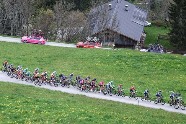 CYCLING - Tour of the Alps 2025 LIENZ,AUSTRIA,25.APR.25 - CYCLING - Tour of the Alps, stage 5, Lienz - Lienz. Image shows the peloton.  GEPAxpictures xDavidxGeieregger