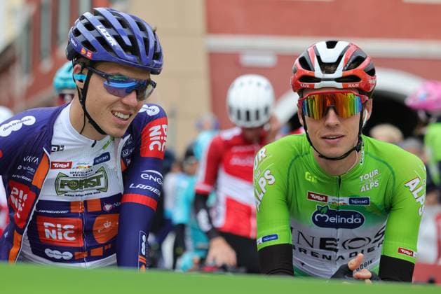 Tour des Alpes 2025 - UCI Cycling Race Tour of the Alps Pierre Teyssot MAXPPP ; Tour des Alpes 2025 - UCI Cycling Race Tour of the Alps. Lienz, Austria on April 25, 2025. Stage 5, 112.2 km from Lienz to Lienz. Max David Poole (GBR) and Thymen Arensman (NED) Ineos right Pierre Teyssot Maxppp Lienz Lienz Osttirol Austria  Copyright: xMAXPPPxPierrexTeyssotx TEP64846 TEP64846