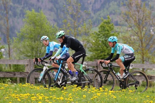 Tour des Alpes 2025 - UCI Cycling Race Tour of the Alps Pierre Teyssot MAXPPP ; Tour des Alpes 2025 - UCI Cycling Race Tour of the Alps. Lienz, Austria on April 25, 2025. Stage 5, 112.2 km from Lienz to Lienz. Paul Seixas (FRA) Decathlon AG2R La Mondiale and Xavier Pickering with Manuele Tarozzi in action near Amlach Pierre Teyssot Maxppp Lienz Lienz Osttirol Austria  Copyright: xMAXPPPxPierrexTeyssotx TEP64933 TEP64933