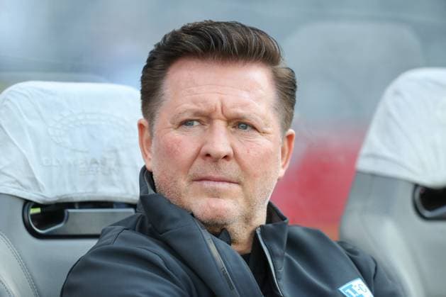 25.04.2025, xtgx, Fussball - 2.Bundesliga, Hertha BSC Berlin - 1.FC Magdeburg emspor, v.l. Christian Titz (Magdeburg, Trainer) (DFL DFB REGULATIONS PROHIBIT ANY USE OF PHOTOGRAPHS as IMAGE SEQUENCES and or QUASI-VIDEO) Berlin