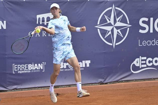 Lukas Neumayer (AUT) in action during the semi-final match of ATP, Tennis Herren Roma Garden Open against Vilius Gaubas (LTU) at Tennis Club Garden on April 25, 2025 in Rome, Italy  Copyright: xRobertoxBettacchi IPAxSportx xipa-agency.netx xx IPA_56885118 IPA_Agency_IPA56885118