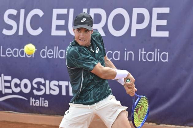 Vilius Gaubas (LTU) in action during the semi-final match of ATP, Tennis Herren Roma Garden Open against Lukas Neumayer (AUT) at Tennis Club Garden on April 25, 2025 in Rome, Italy  Copyright: xRobertoxBettacchi IPAxSportx xipa-agency.netx xx IPA_56885134 IPA_Agency_IPA56885134