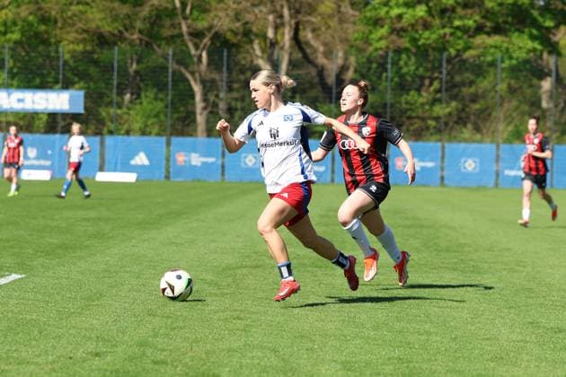 Fußball I Frauen I Saison 2024 2025 I 2. Bundesliga I 23. Spieltag I Hamburger SV - FC Ingolstadt 04 I 26.04.2025 Amelie Woelki (27, Hamburger SV) Hamburg Am Volksparkstadion Hamburg Deutschland Copyright: xLobeca VivianxPfaffx
