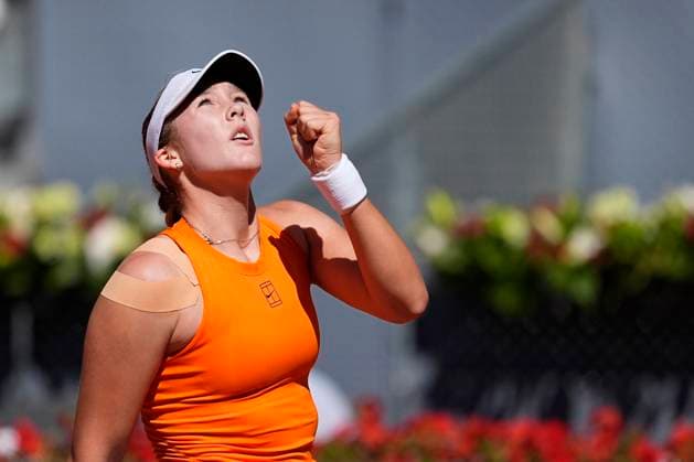 Sport Bilder des Tages April 26, 2025, Madrid, Madrid, Spain: Mirra Andreeva of Russia in action against Magdalena Frech of Poland during the Mutua Madrid Open 2025, ATP, Tennis Herren Masters 1000 and WTA, Tennis Damen 1000 tennis tournament, celebrated at Caja Magica on April 26, 2025 in Madrid, Spain. Madrid Spain - ZUMAa181 20250426_zaa_a181_042 Copyright: xOscarxJ.xBarrosox