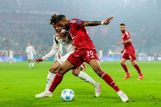 2. Fussball Bundesliga; Fortuna Düsseldorf 1895 - 1. FC Nürnberg; 26.04.2025 Zweikampf Janis Antiste (1. FC Nürnberg, 28), Jamil Siebert (Fortuna Düsseldorf, 20) 2. Fussball Bundesliga, Fortuna Düsseldorf 1895 - 1. FC Nürnberg, Düsseldorf, Merkur Spiel-Arena am 26.04.2025 DFL REGULATIONS PROHIBIT ANY USE OF PHOTOGRAPHS AS IMAGE SEQUENCES AND OR QUASI-VIDEO.
