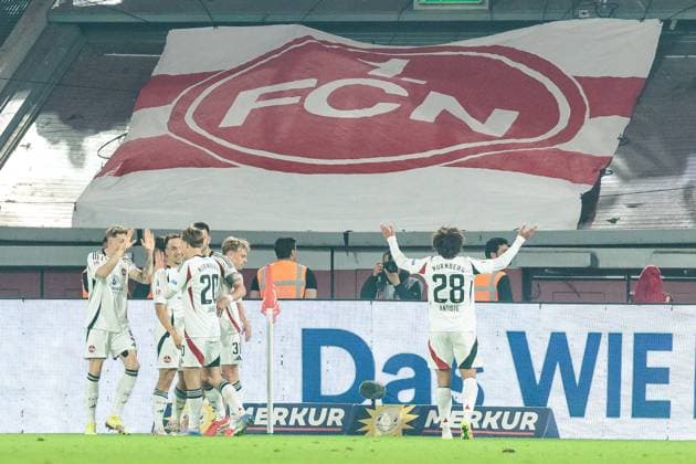 2. Fussball Bundesliga; Fortuna Düsseldorf 1895 - 1. FC Nürnberg; 26.04.2025 Jubel zum 0:3 durch Julian Justvan (1. FC Nürnberg, 10) 2. Fussball Bundesliga, Fortuna Düsseldorf 1895 - 1. FC Nürnberg, Düsseldorf, Merkur Spiel-Arena am 26.04.2025 DFL REGULATIONS PROHIBIT ANY USE OF PHOTOGRAPHS AS IMAGE SEQUENCES AND OR QUASI-VIDEO.