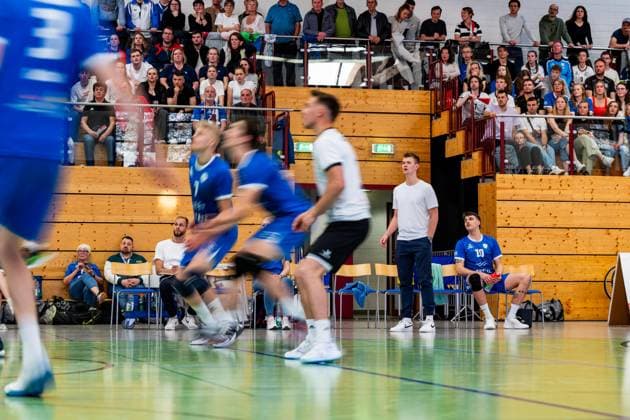 26.04.2025, GER, Volleyball, 2.BL Maenner Sued, Saison 2024 2025, Blue Volleys Gotha - Ceratonia Volleys Eltmann Robert Werner (Blue Volleys Gotha) 99867 Gotha Sporthalle Sportanlage Ernesti Thüringen Deutschland
