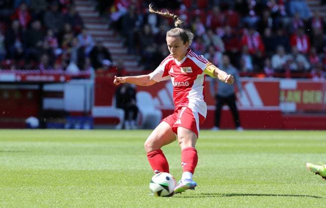 Lisa Heiseler Einzelbild Freisteller Aktion Fußball Fussball 2. Bundesliga Damen Frauen Saison 2024 2025 27.04.2025 1.FC Union Berlin vs. Borussia Mönchengladbach BMG DFL regulations prohibit any use of photographs as image sequences and or quasi-video