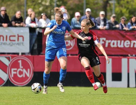 27.04.2025 - Fussball - Saison 2024 2025 - 2. Frauen - Fussball - Bundesliga - 23. Spieltag: 1. FC Nürnberg FCN ( Club Clubfrauen ) - SV Meppen - Sportfoto Zink DaMa - xdaxmax - Lara Hohm (16, SV Meppen ) Luisa Guttenberger (4, 1. FC Nürnberg FCN )
