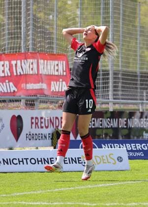 27.04.2025 - Fussball - Saison 2024 2025 - 2. Frauen - Fussball - Bundesliga - 23. Spieltag: 1. FC Nürnberg FCN ( Club Clubfrauen ) - SV Meppen - Sportfoto Zink DaMa - xdaxmax - Medina Desic (10, 1. FC Nürnberg FCN ) enttäuscht Enttäuschung nach vergebener Chance