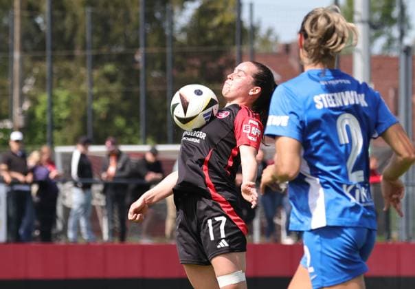 27.04.2025 - Fussball - Saison 2024 2025 - 2. Frauen - Fussball - Bundesliga - 23. Spieltag: 1. FC Nürnberg FCN ( Club Clubfrauen ) - SV Meppen - Sportfoto Zink DaMa - xdaxmax - Jonna Brengel (17, 1. FC Nürnberg FCN ) nimmt Ball an