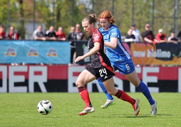 27.04.2025 - Fussball - Saison 2024 2025 - 2. Frauen - Fussball - Bundesliga - 23. Spieltag: 1. FC Nürnberg FCN ( Club Clubfrauen ) - SV Meppen - Sportfoto Zink DaMa - xdaxmax - Nastassja Lein (24, 1. FC Nürnberg FCN ) Lena Maria Göppel Goeppel (5, SV Meppen )
