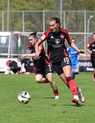 27.04.2025 - Fussball - Saison 2024 2025 - 2. Frauen - Fussball - Bundesliga - 23. Spieltag: 1. FC Nürnberg FCN ( Club Clubfrauen ) - SV Meppen - Sportfoto Zink DaMa - xdaxmax - Medina Desic (10, 1. FC Nürnberg FCN )