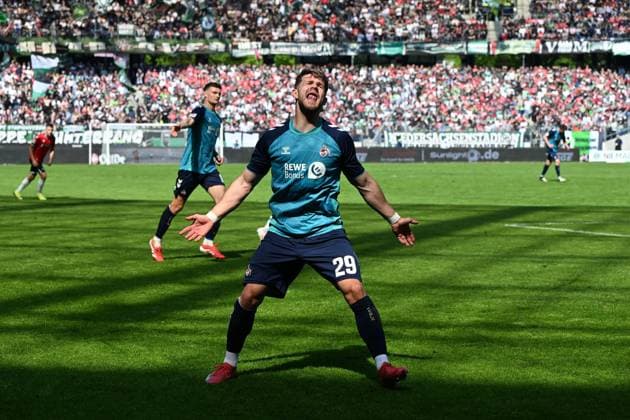 Jan Thielmann (1. FC Koeln) gestikuliert, gestik waehrend des Spiels der 2. Bundesliga zwischen Hannover 96 und 1. FC Köln in der Heinz von Heiden Arena am 27. April 2025 in Hannover, Deutschland. (Foto von Ralf Treese DeFodi Images) +++ Jan Thielmann (1. FC Koeln) gestures during the 2. Bundesliga match between Hannover 96 and 1. FC Köln at Heinz von Heiden Arena on April 27, 2025 in Hanover, Germany. (Photo by Ralf Treese DeFodi Images) DFB DFL REGULATIONS PROHIBIT ANY USE OF PHOTOGRAPHS AS IMAGE SEQUENCES AND OR QUASI-VIDEO. (Photo by Ralf Treese DeFodi Images)