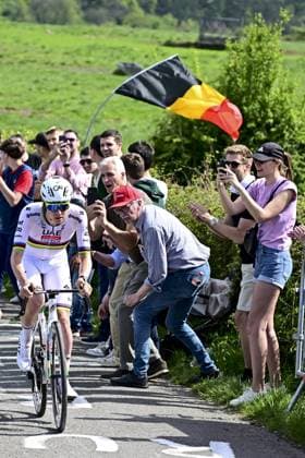 Slovenian Tadej Pogacar of UAE Team Emirates pictured in action during the men elite race of the Liege-Bastogne-Liege one day cycling event, 252km from Liege, over Bastogne to Liege, Sunday 27 April 2025. POOLxETIENNExGARNIER  x121990279x