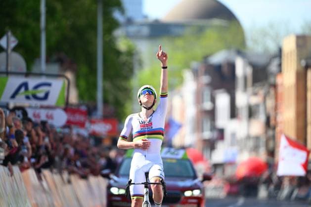 Liege Bastogne Liege 2025 Cycling Race LIEGE, BELGIUM - APRIL 27 : Pogacar Tadej (SLO) of UAE Team Emirates - XRG celebrating his victory during the 111th edition of Liege Bastogne Liege an UCI World Tour 1.UWT cycling race for Men Elite of 252 km with start and finish in Liege on April 27, 2025 in Liege, Belgium, 27 04 2025 Liege Belgium  Copyright: xVincentxKalutx