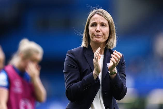 Chelsea v Barcelona Women 27 April 2025, London - UEFA Women s Champions League - Semi Final - Second Leg - Chelsea v Barcelona - Chelsea manager Sonia Bompastor - Photo: Jacques Feeney Offside. London UK Copyright: xJacquesxFeeneyx xOffsidexOffside