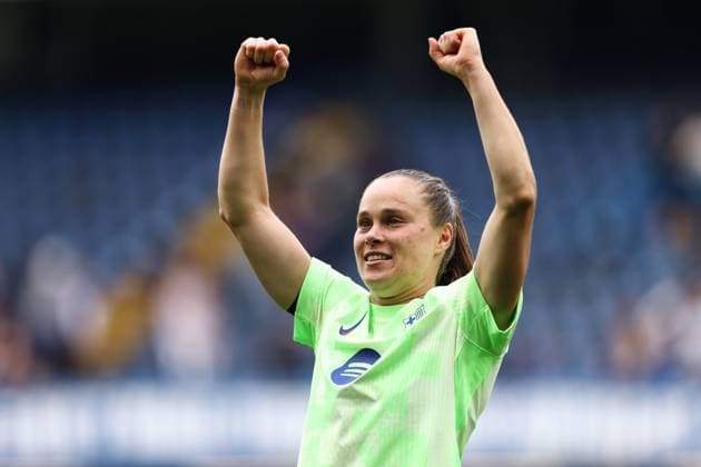 Chelsea v Barcelona Women 27 April 2025, London - UEFA Women s Champions League - Semi Final - Second Leg - Chelsea v Barcelona - Ewa Pajor of Barcelona celebrates victory - Photo: Jacques Feeney Offside. London UK Copyright: xJacquesxFeeneyx xOffsidexOffside