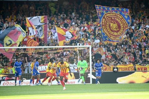RC Lens v AJ Auxerre - Ligue 1 McDonalds 2024 2025 16 Donovan LEON (aja) during the Ligue 1 McDonalds match between Lens and Auxerre at Stade Bollaert-Delelis on April 27, 2025 in Lens, France. Lens France  Copyright: xFEPx 776313134