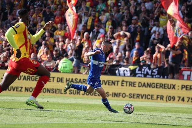 FOOTBALL : RC Lens vs AJ Auxerre - Ligue 1 - 27 04 2025 But de GaÃ«tan PERRIN (AJ Auxerre) lors du match RC Lens vs AJ Auxerre, Ligue 1, stade Bollaert-Delelis, le 27 avril 2025 - photo Laurent Sanson PsnewZ  Copyright: xLaurentxSANSONx xPsnewZx