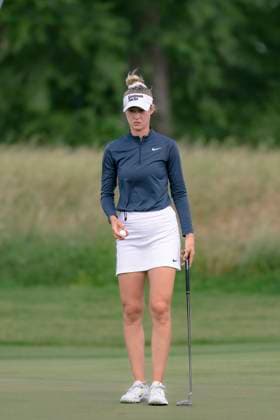 April 27, 2025, The Woodlands, Texas, USA: NELLY KRODA (USA) putts for par on the 2nd hole during the final round of the 2025 Chevron Championship at The Club at Carlton Woods in The Woodlands, Texas, on Sunday, April 27, 2025. The Woodlands USA - ZUMAp213 20250427_znp_p213_010 Copyright: xLynnxPenningtonx