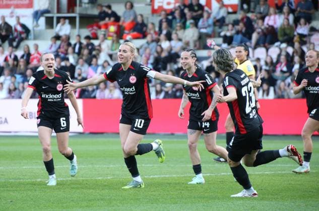 27.04.2025, xgrfx, Fussball Google Pixel Frauen-Bundesliga, 1.FC Köln - Eintracht Frankfurt v.l. Tor, Laura Freigang (Eintracht Frankfurt) (DFL DFB REGULATIONS PROHIBIT ANY USE OF PHOTOGRAPHS as IMAGE SEQUENCES and or QUASI-VIDEO) Köln