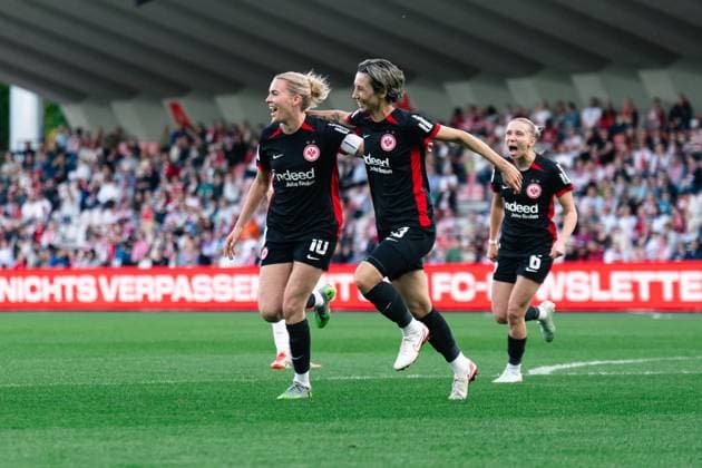 Cologne, Germany 27th April 2025: (Laura Freigang, 10) and (Sara Doorsoun, 23) celebrating during the Google Pixel Frauen Bundesliga game between 1. FC Köln and Eintracht Frankfurt at Franz-Kremer Stadium in Cologne, Germany (Leonie Kiehl SPP) Copyright: xLeoniexKiehlx xSPPx spp-en-LeKiSp-_DSC2949