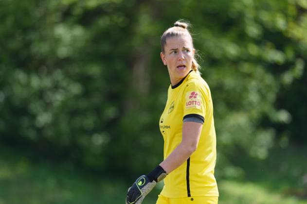 Aschheim, Germany, April 27th, 2025: Goalkeeper Laura van der Laan (1 SG 99 Andernach) during the 2. Frauen-Bundesliga match between FC Bayern Munich II and SG 99 Andernach at Sportpark Aschheim, Germany. (Sven Beyrich SPP) Copyright: xSvenxBeyrich SPPx spp-en-SvBe-20250427-D4S_0034