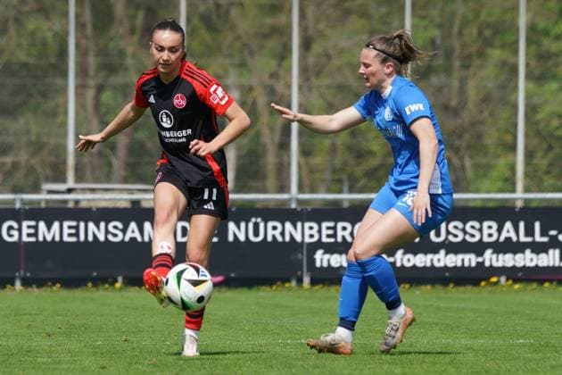 27.04.2025 - Fussball - Saison 2024 2025 - 2. Frauen - Fussball - Bundesliga - 23. Spieltag: 1. FC Nürnberg FCN ( Club Clubfrauen ) - SV Meppen - Sportfoto Zink ChPr - xdcxcpx - 27.04.2025 - Fussball - Saison 2024 2025 - 2. Frauen - Fussball - Bundesliga - 23. Spieltag: 1. FC Nürnberg FCN ( Club Clubfrauen ) - SV Meppen - Sportfoto Zink ChPr - xdcxcpx - Lara Meroni (11, 1. FC Nürnberg FCN ), Ayleen Seyen (13, SV Meppen )