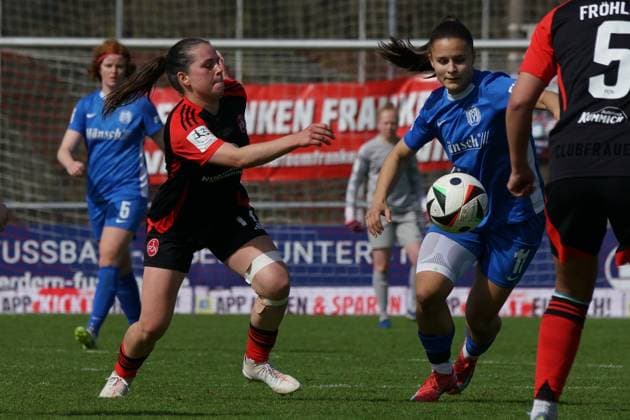 27.04.2025 - Fussball - Saison 2024 2025 - 2. Frauen - Fussball - Bundesliga - 23. Spieltag: 1. FC Nürnberg FCN ( Club Clubfrauen ) - SV Meppen - Sportfoto Zink ChPr - xdcxcpx - 27.04.2025 - Fussball - Saison 2024 2025 - 2. Frauen - Fussball - Bundesliga - 23. Spieltag: 1. FC Nürnberg FCN ( Club Clubfrauen ) - SV Meppen - Sportfoto Zink ChPr - xdcxcpx - Jonna Brengel (17, 1. FC Nürnberg FCN ), Sarah Preuss (11, SV Meppen )